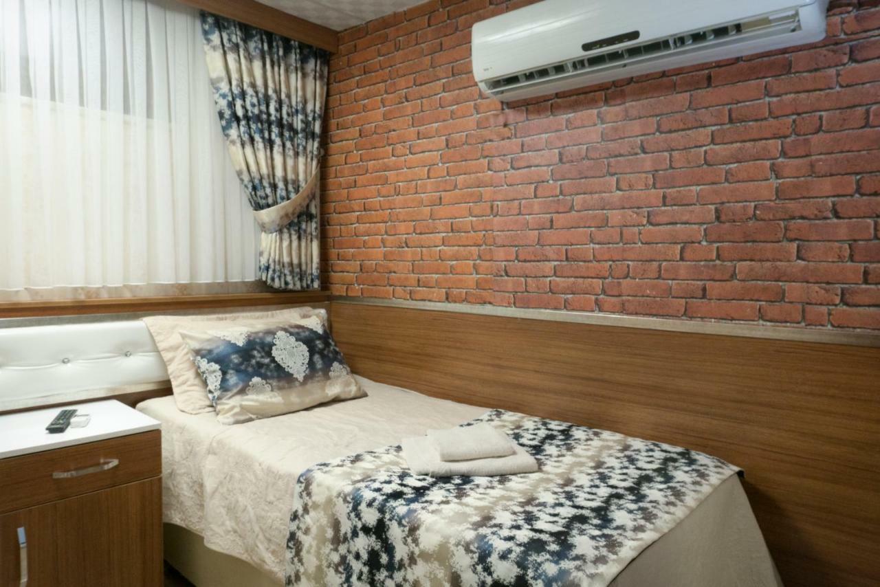 Kocak Pansiyon Istanboel Buitenkant foto